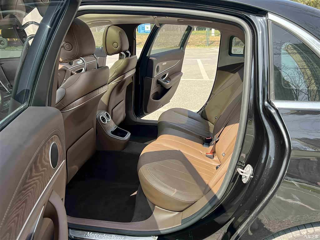 Mercedes-Benz E-Class, 2021 14