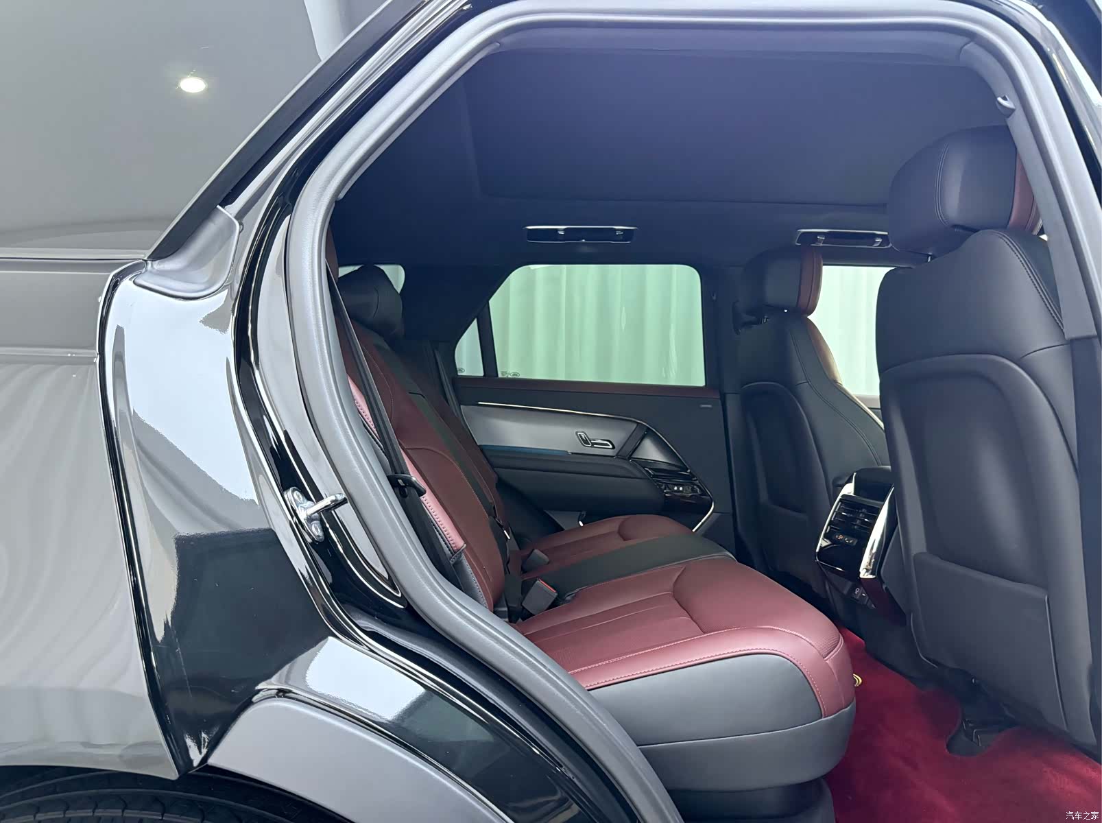 Land Rover Range Rover, 2025 14