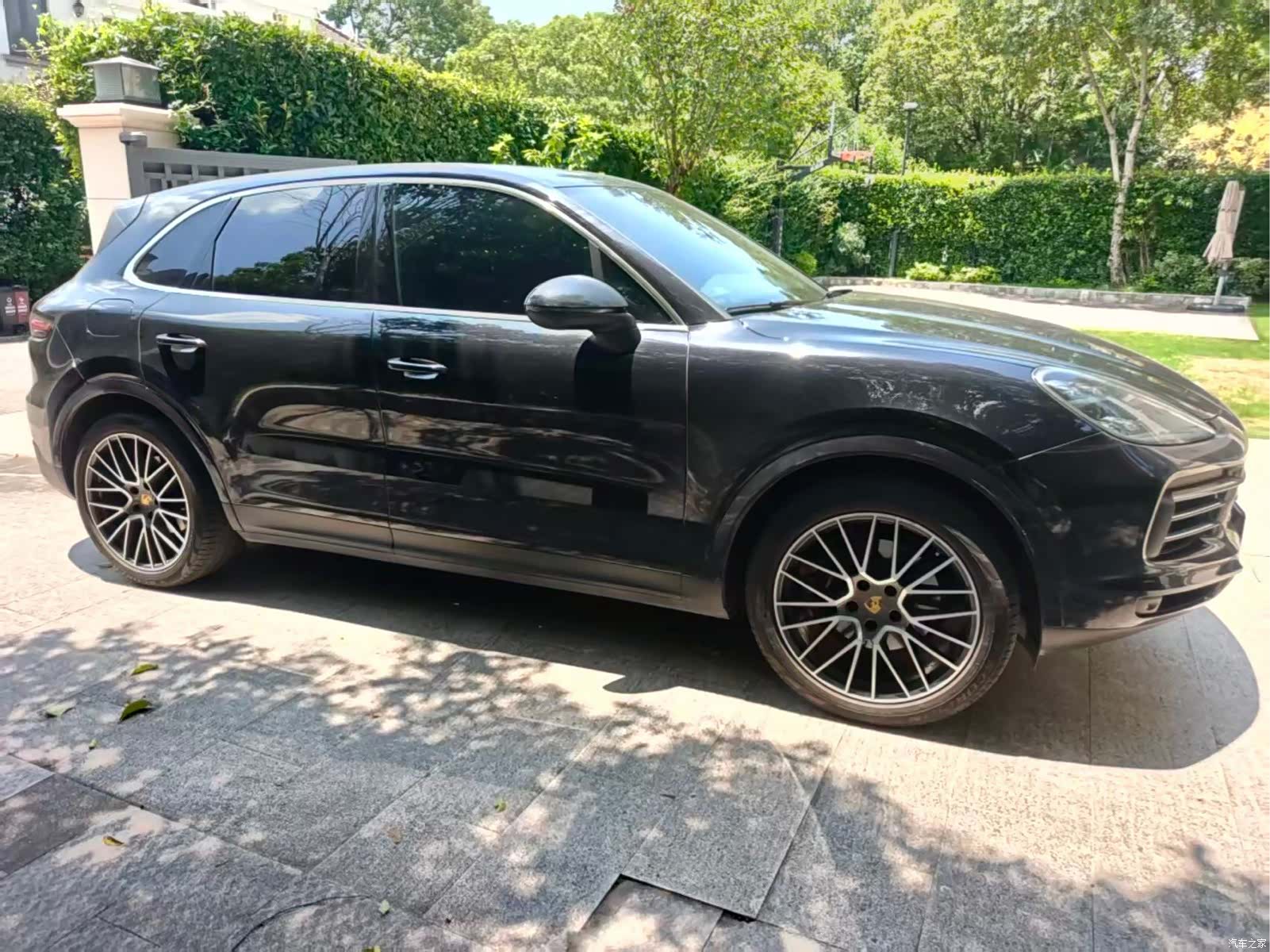 Porsche Cayenne, 2022 2