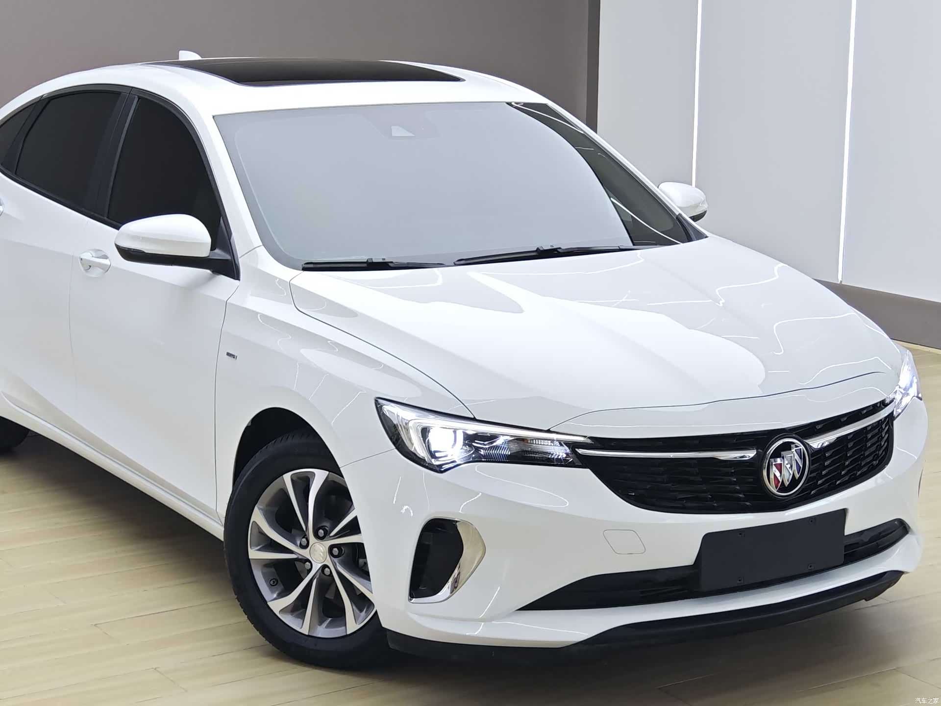 Buick Verano, 2021 7