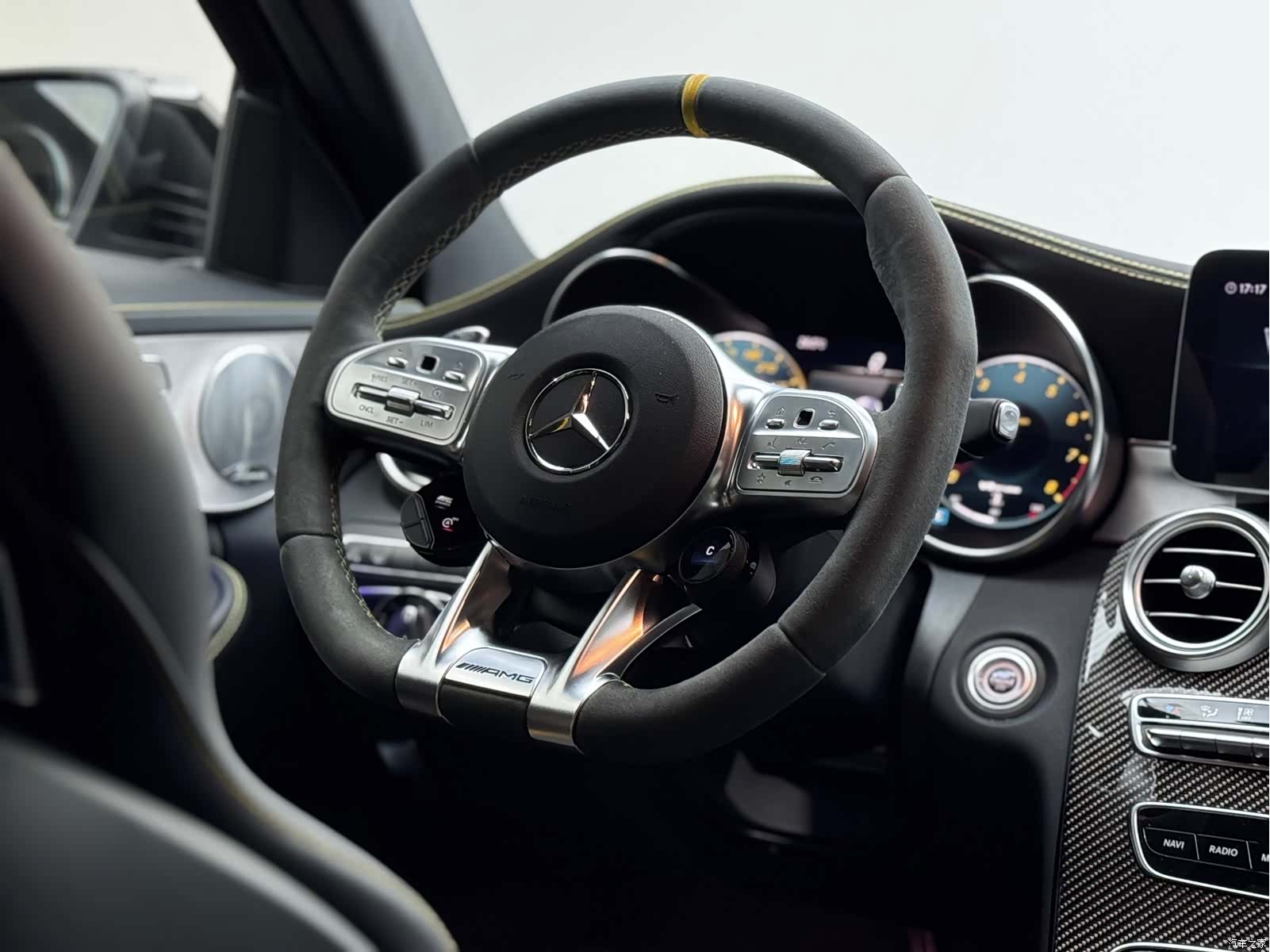 Mercedes-Benz C-Class, 2022 18