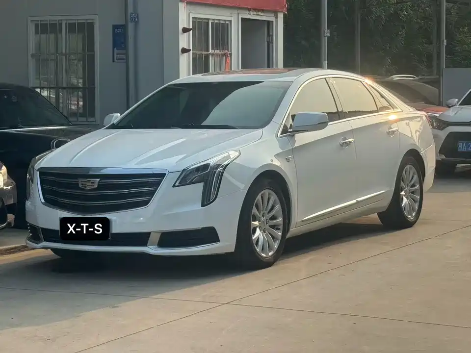 Cadillac XTS