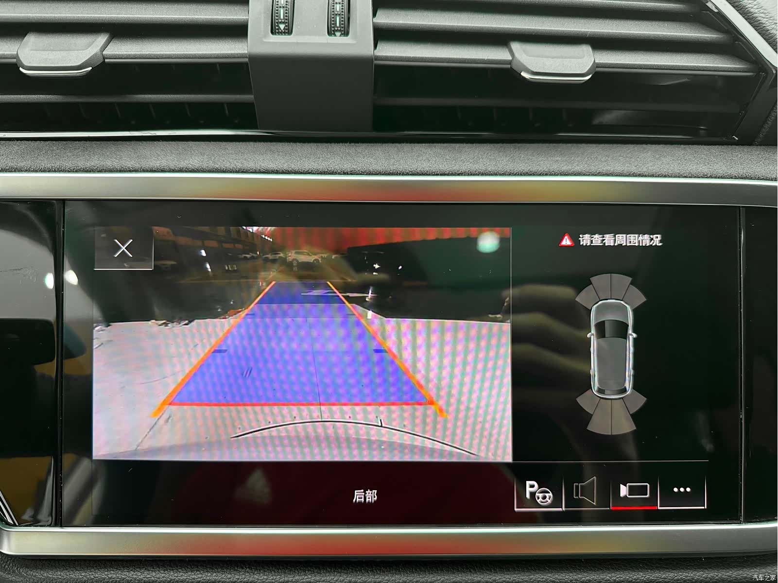 Audi Q3, 2022 23