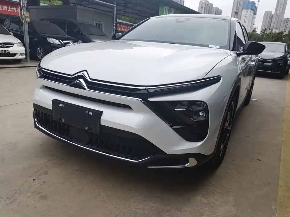 Citroen Versailles C5 X