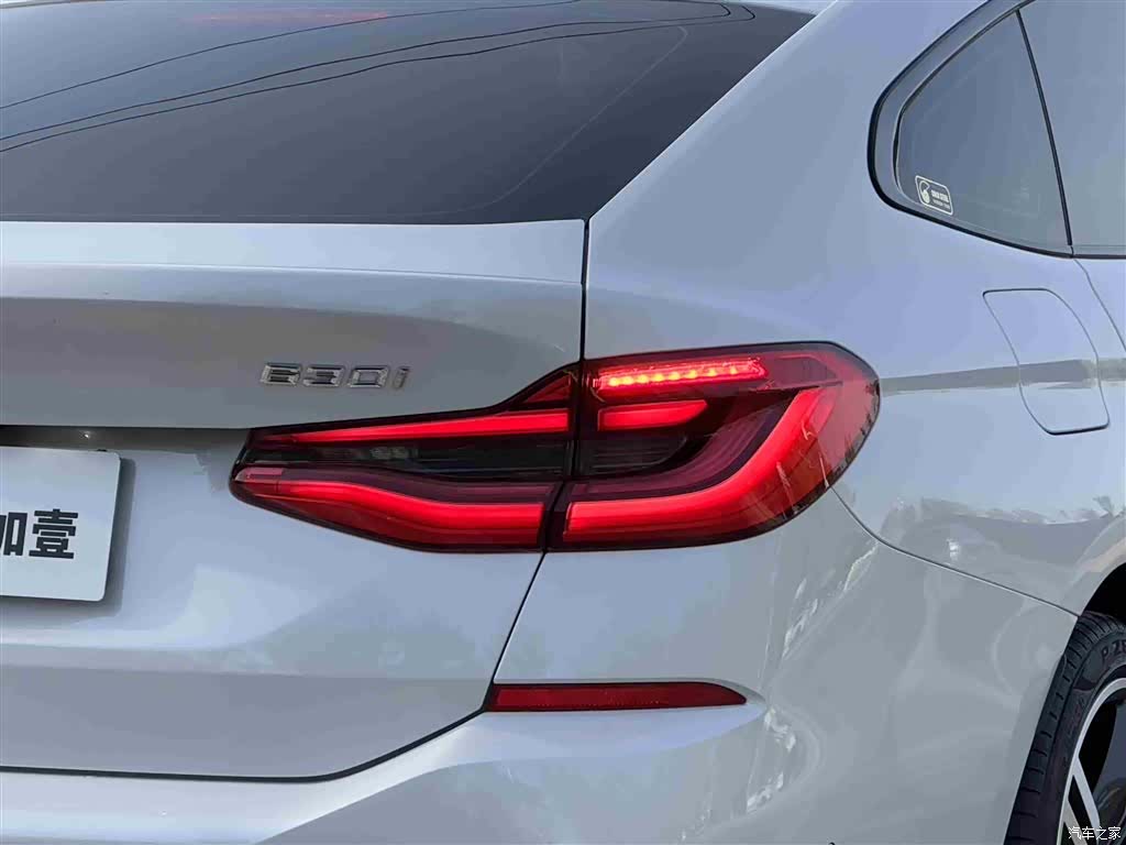 BMW 6 Series GT, 2025 18