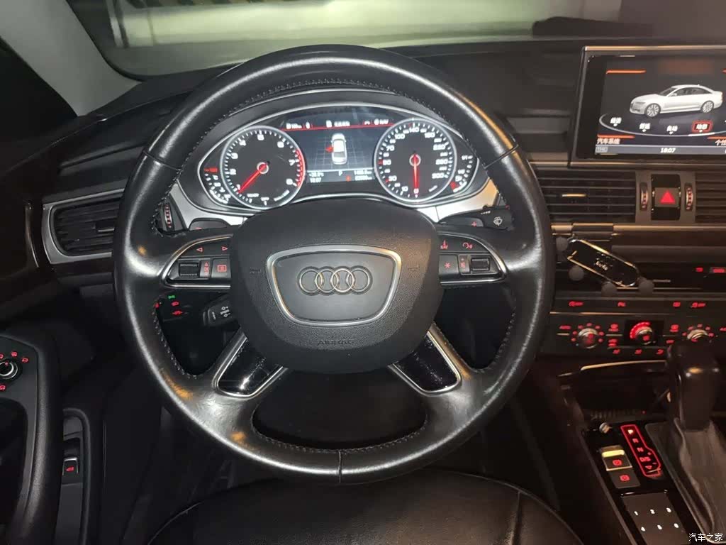 Audi A6L, 2016 11
