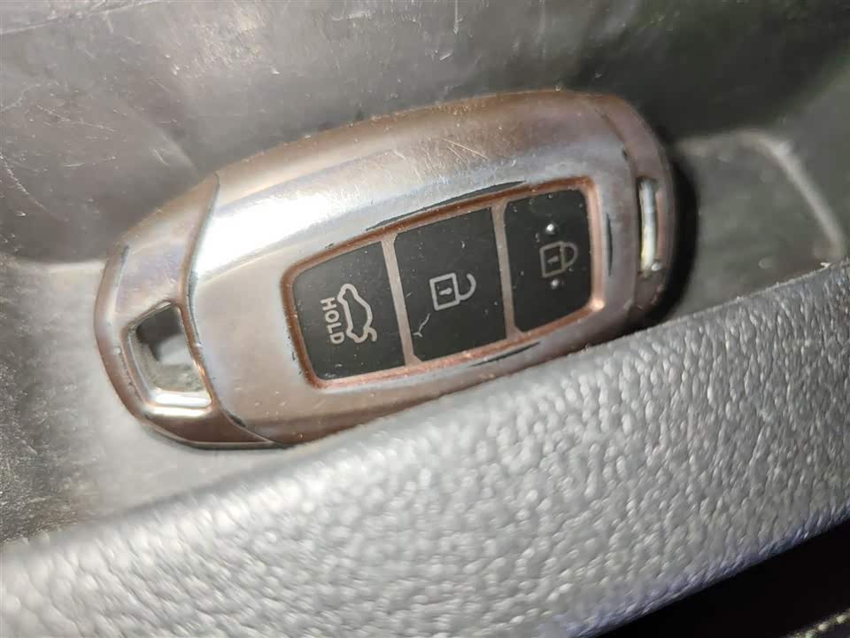 Hyundai ENCINO