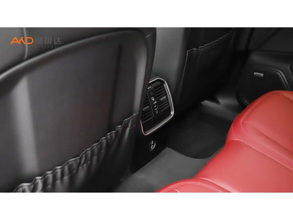 Porsche Macan, 2022 9