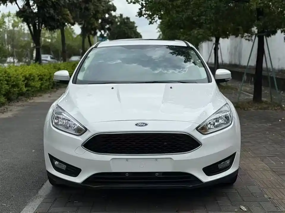 Ford Fox