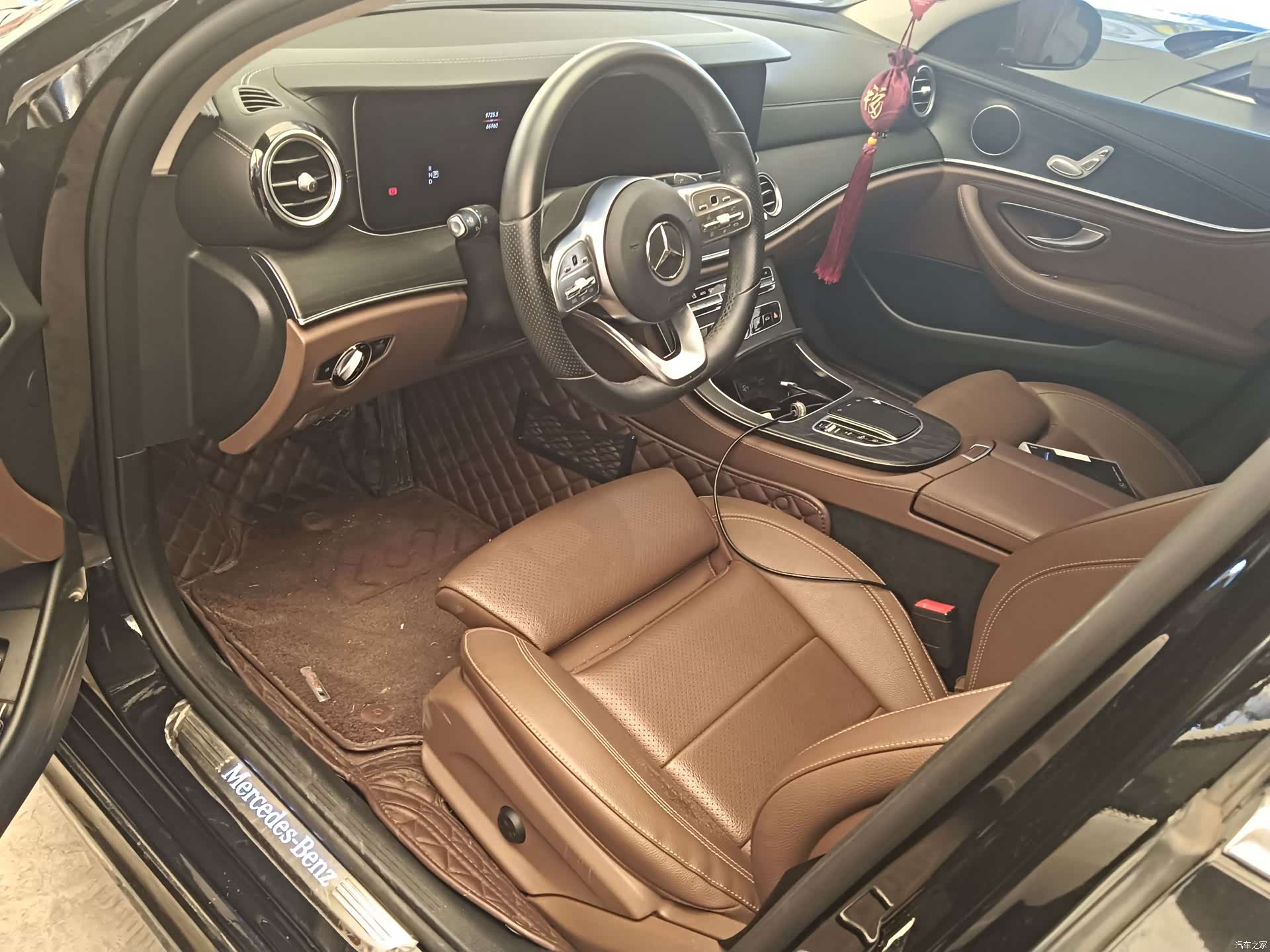 Mercedes-Benz E-Class, 2020 3