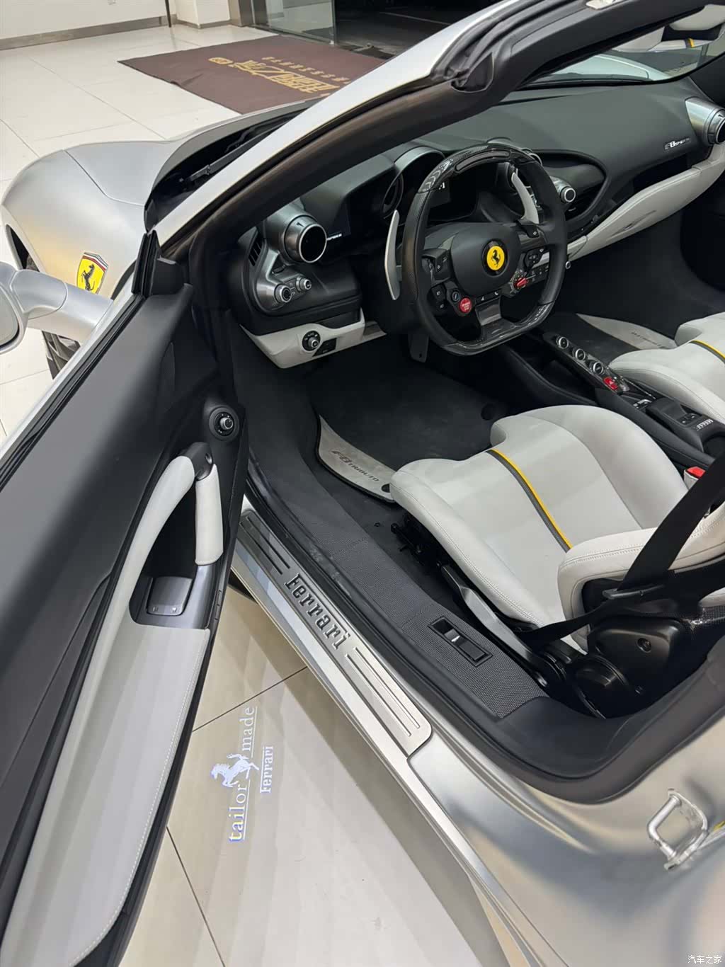 Ferrari F8, 2023 8