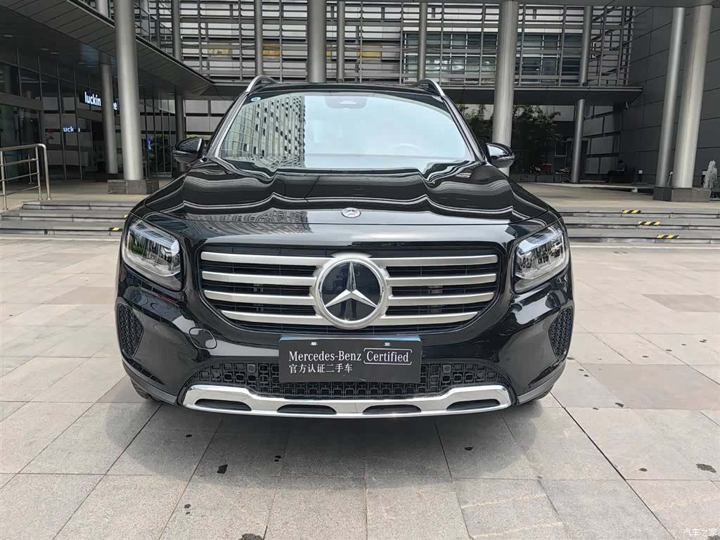 Mercedes-Benz GLB, 2025 2
