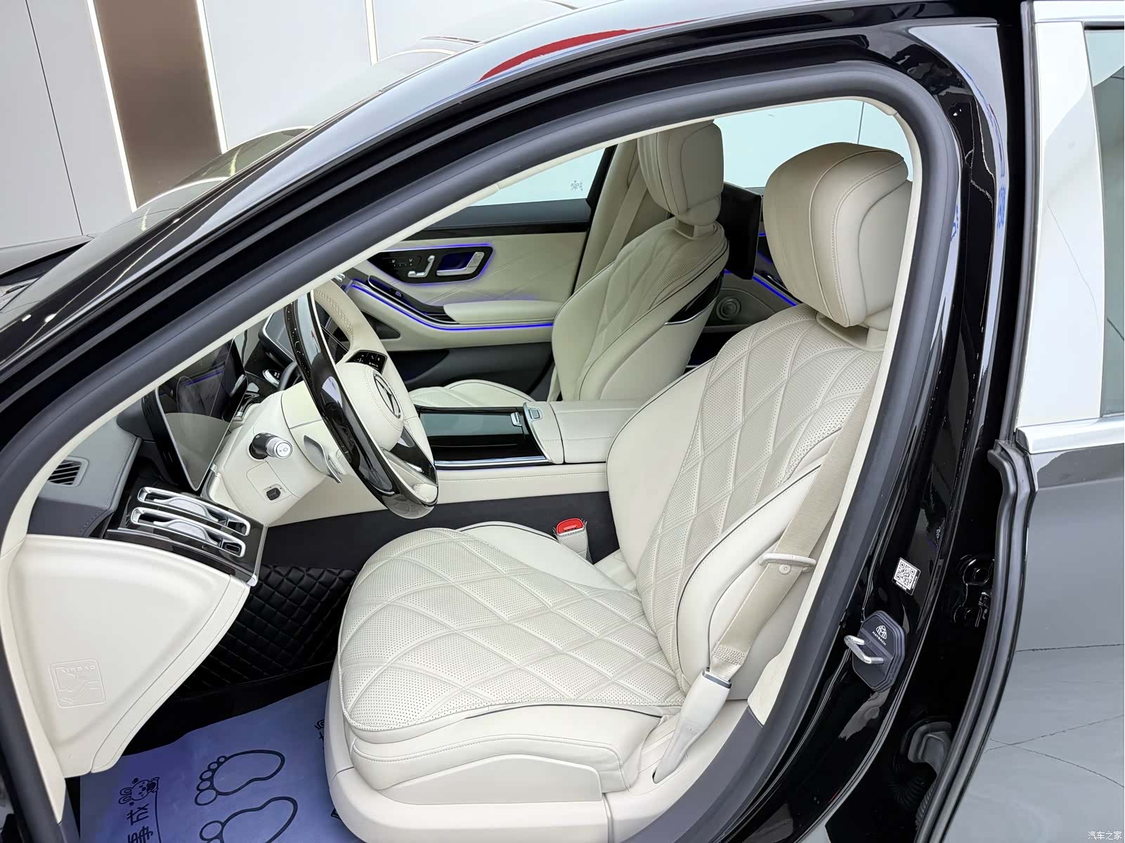 Maybach S-Class, 2023 9