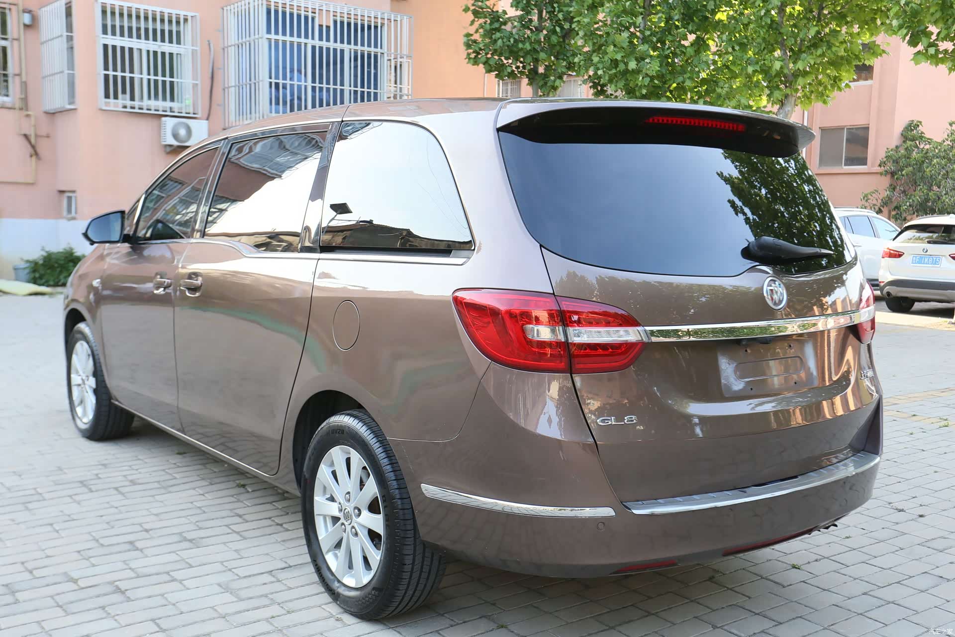 Buick GL8, 2019 6