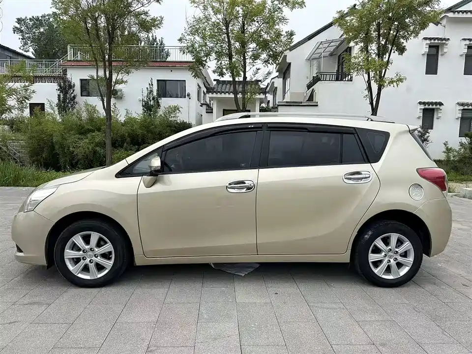 Toyota Yizhi