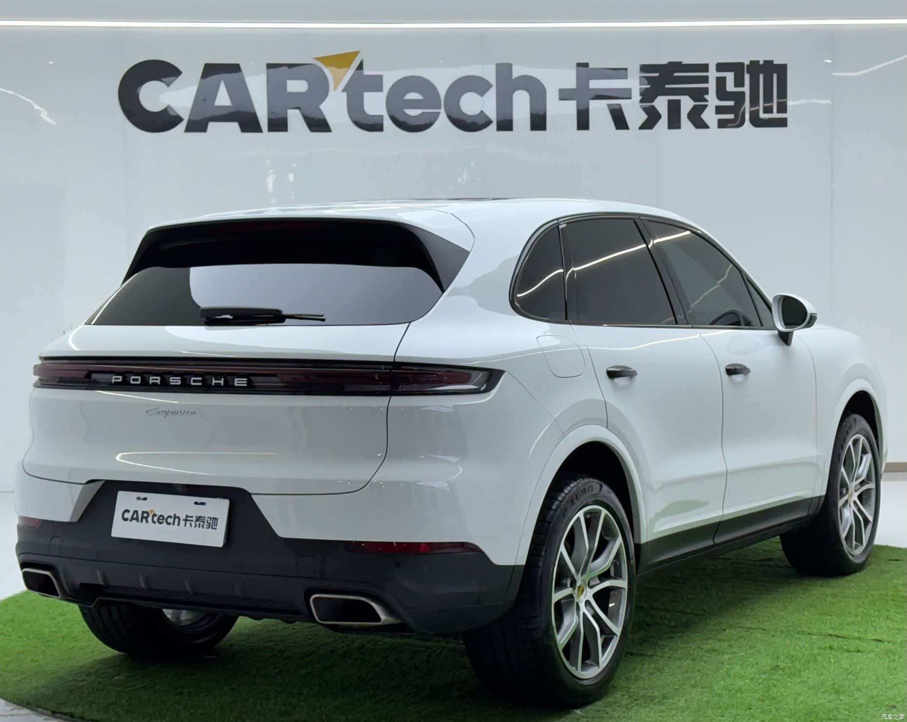 Porsche Cayenne, 2024 3
