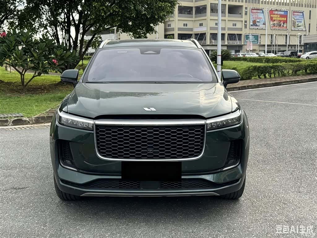 Li Auto ONE, 2022 2