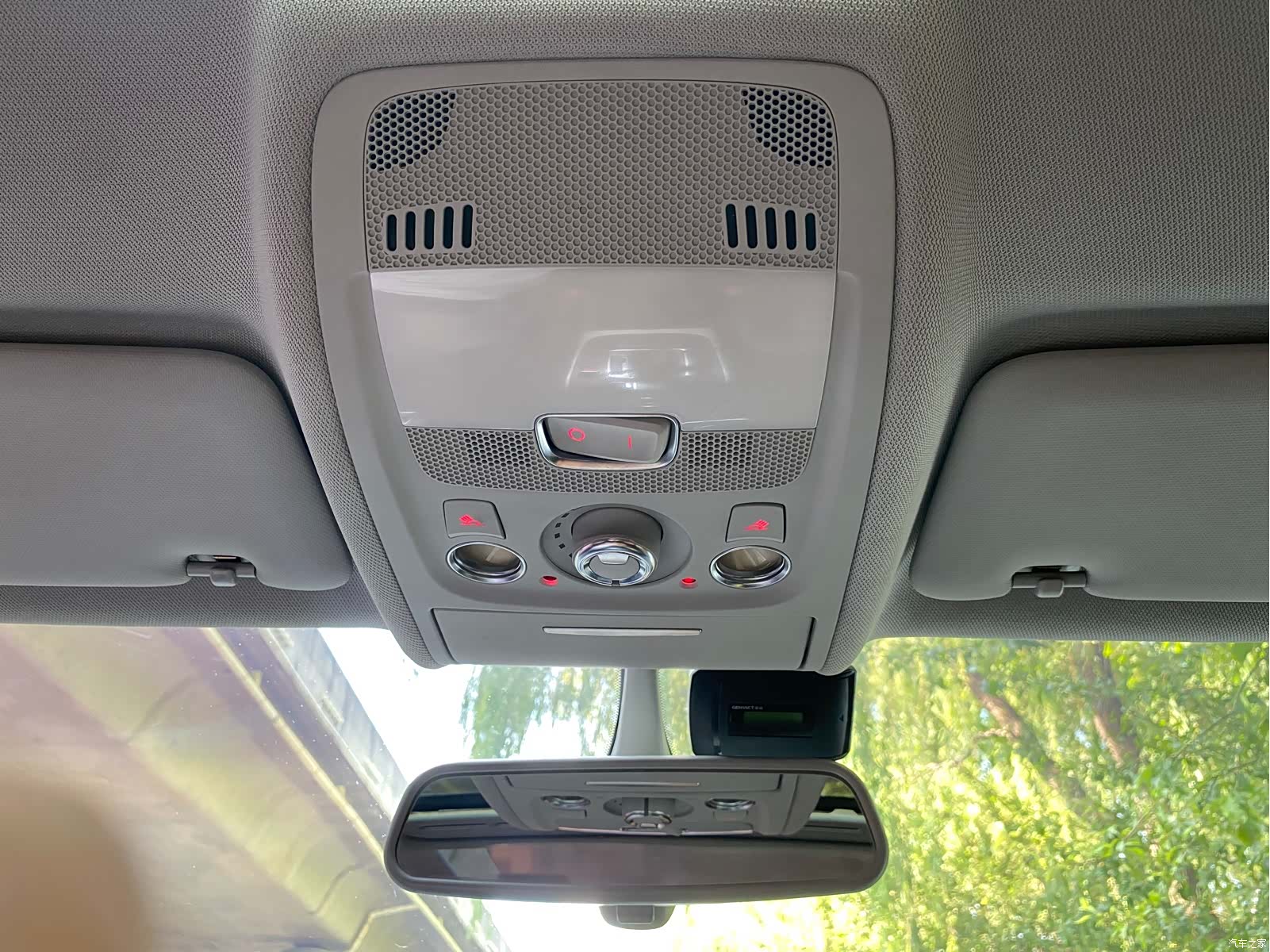 Audi A4L, 2014 21
