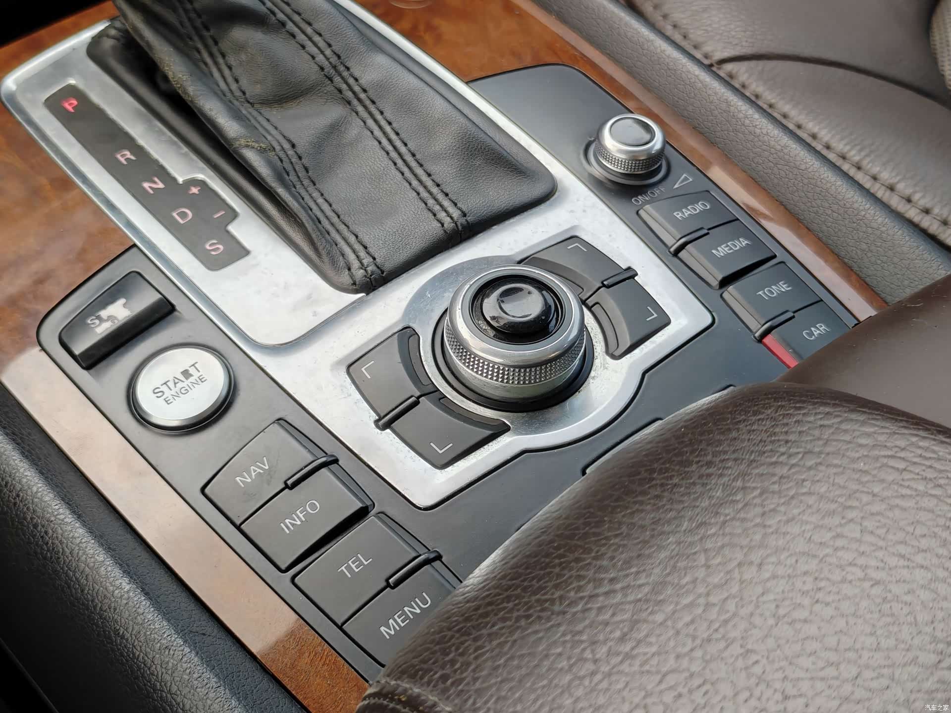 Audi Q7, 2015 10