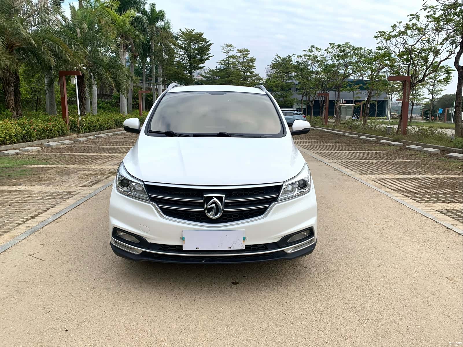 Wuling 730, 2019 2