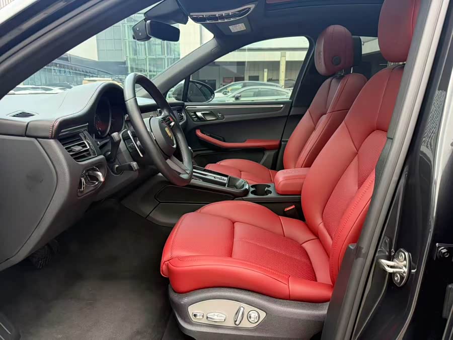Porsche Macan 2022, фото 13