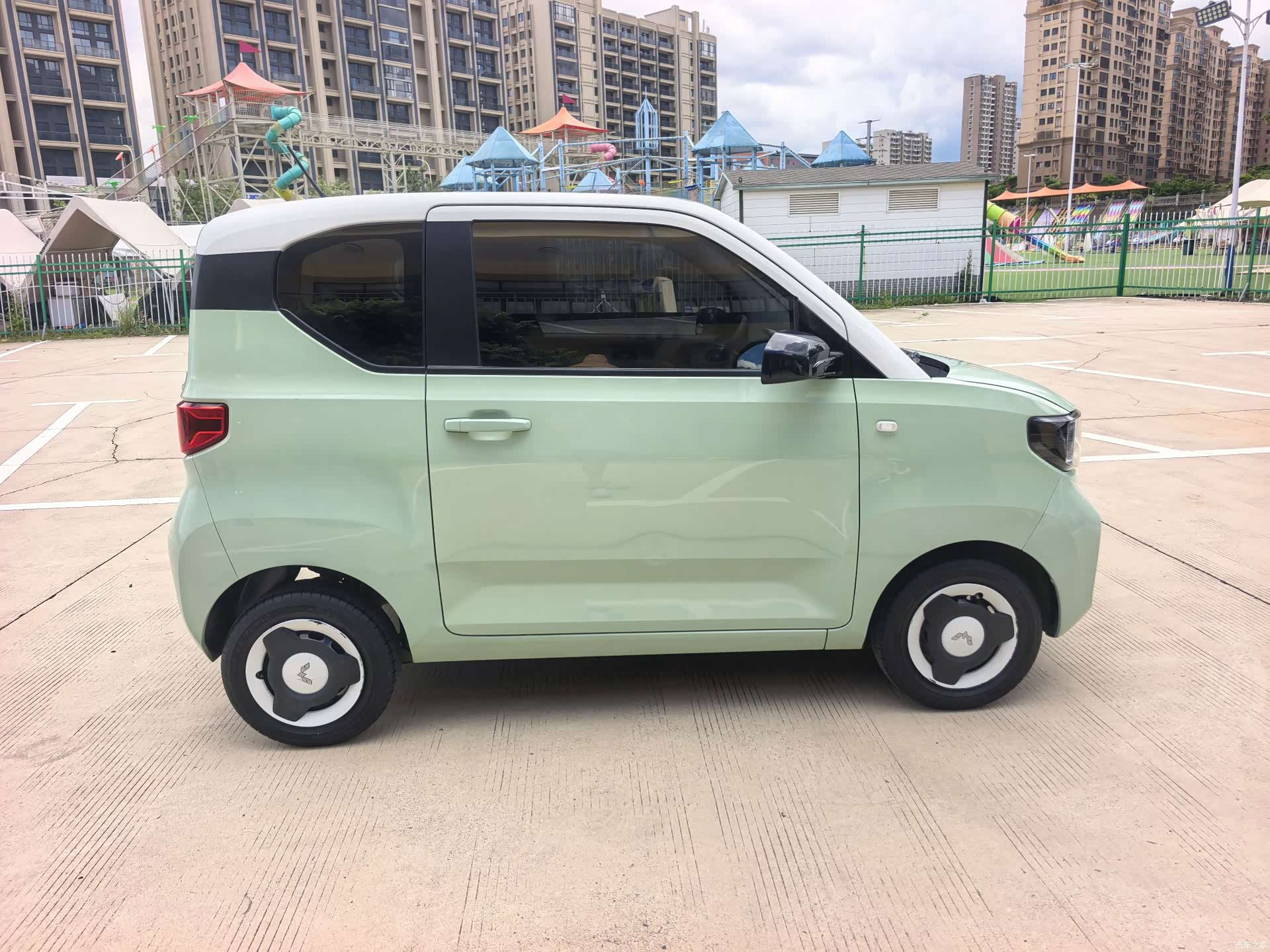 Wuling MINIEV, 2022 4