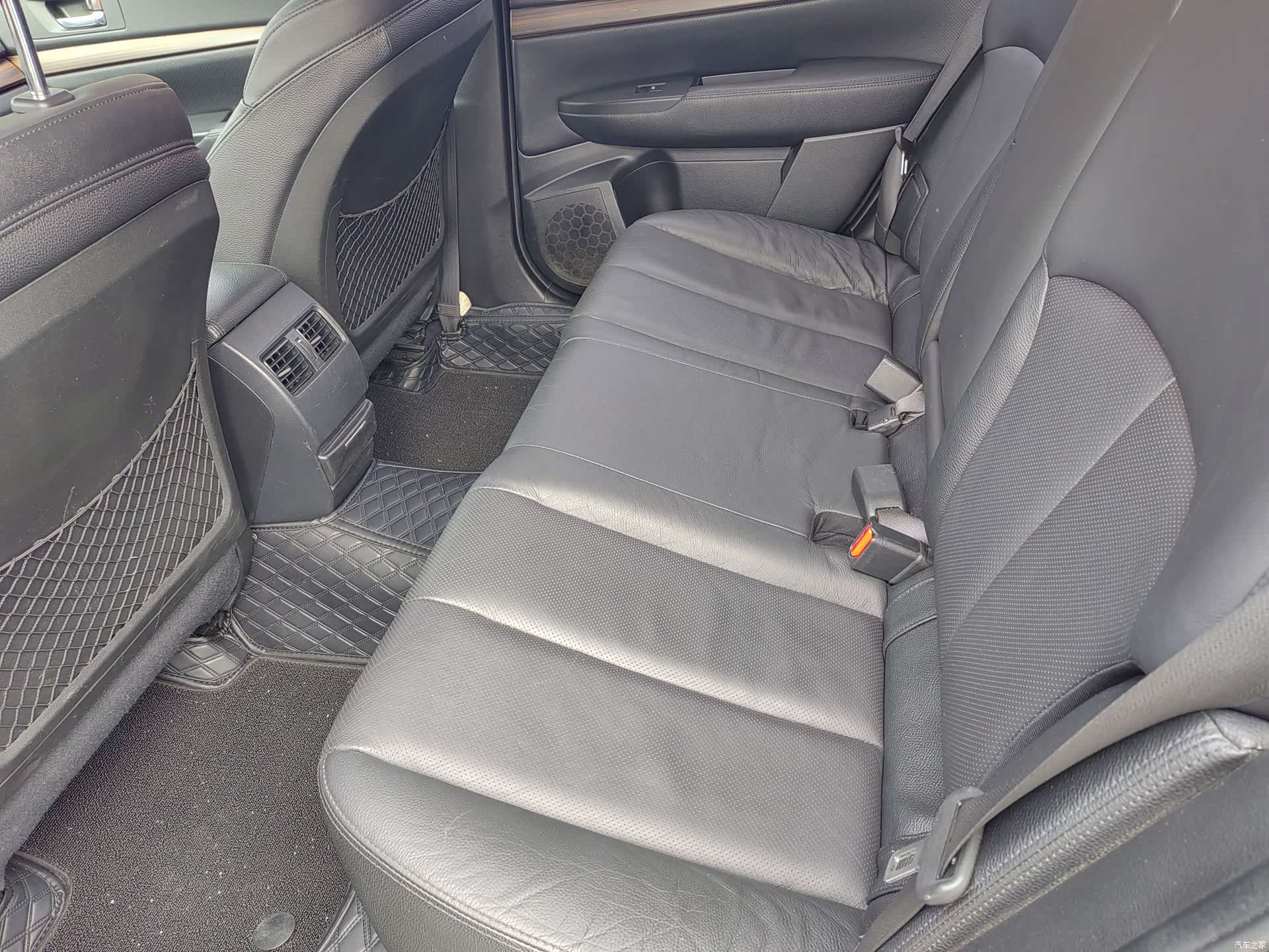 Subaru Outback, 2014 9
