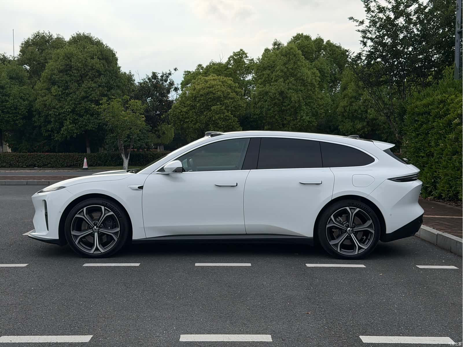 NIO ET5, 2024 8