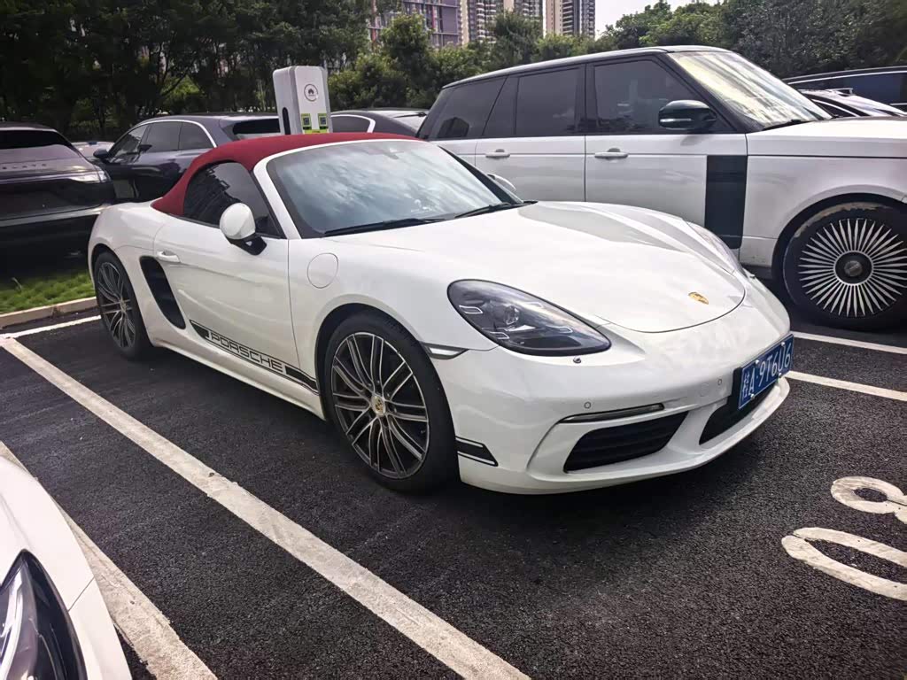Porsche 718