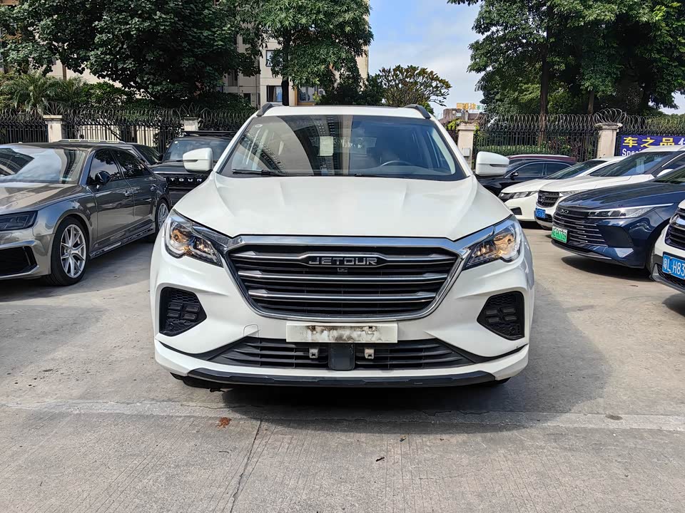 Jetour X70