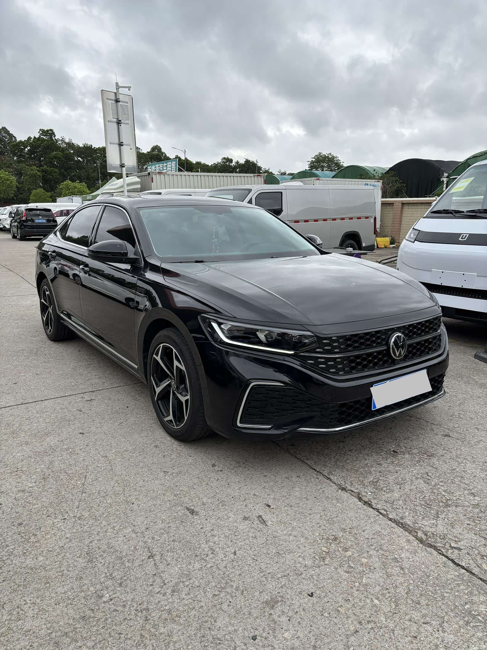Volkswagen Passat, 2025 2