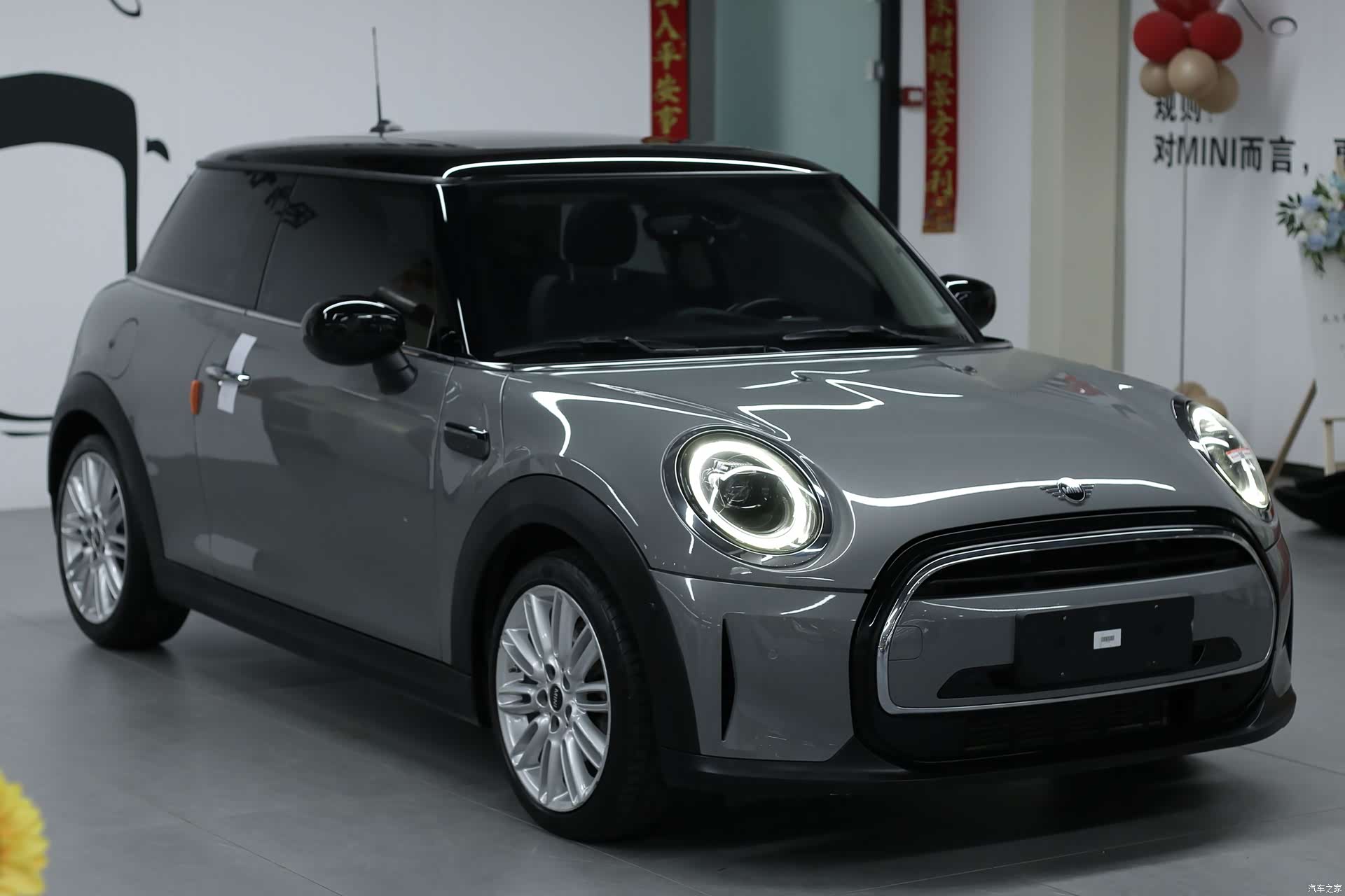 Mini Cooper, 2022 3