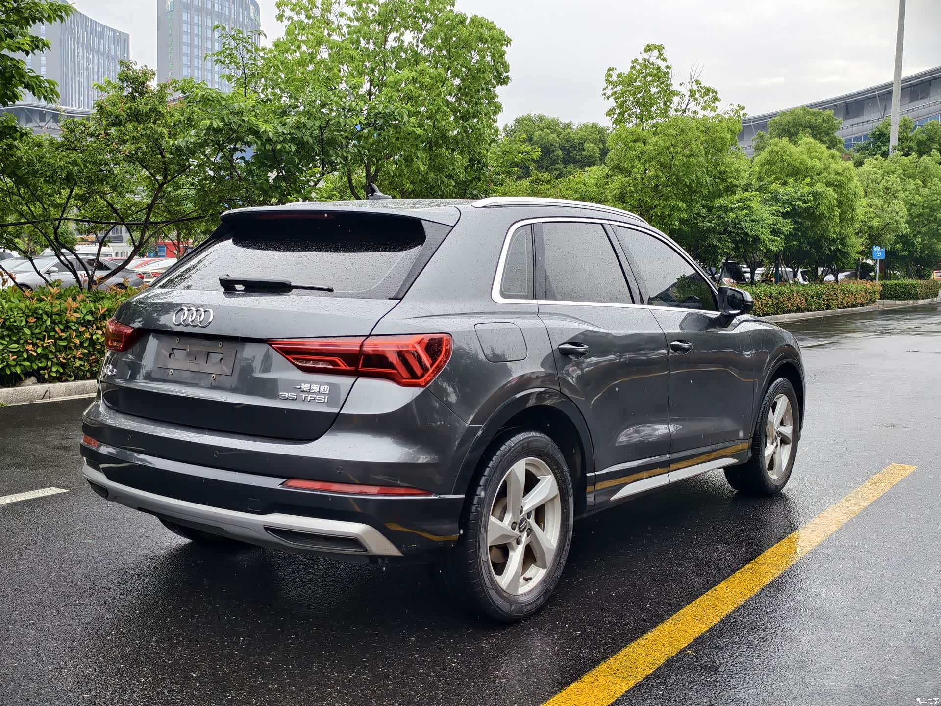 Audi Q3, 2020 4
