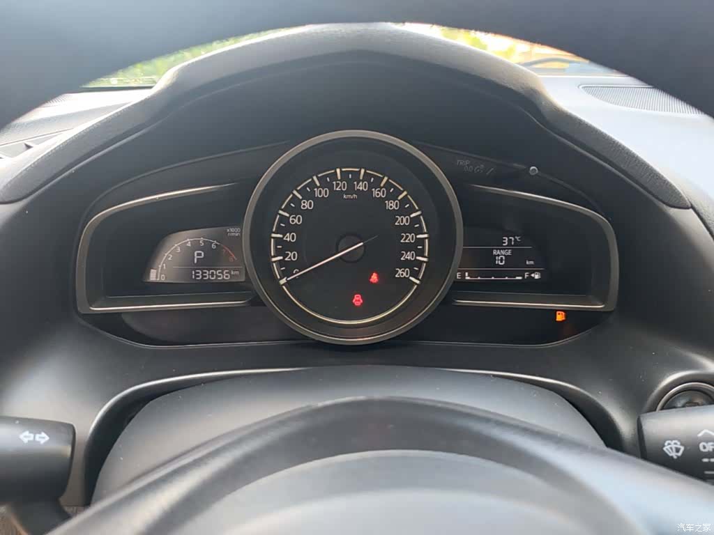 Mazda Mazda3, 2017 12
