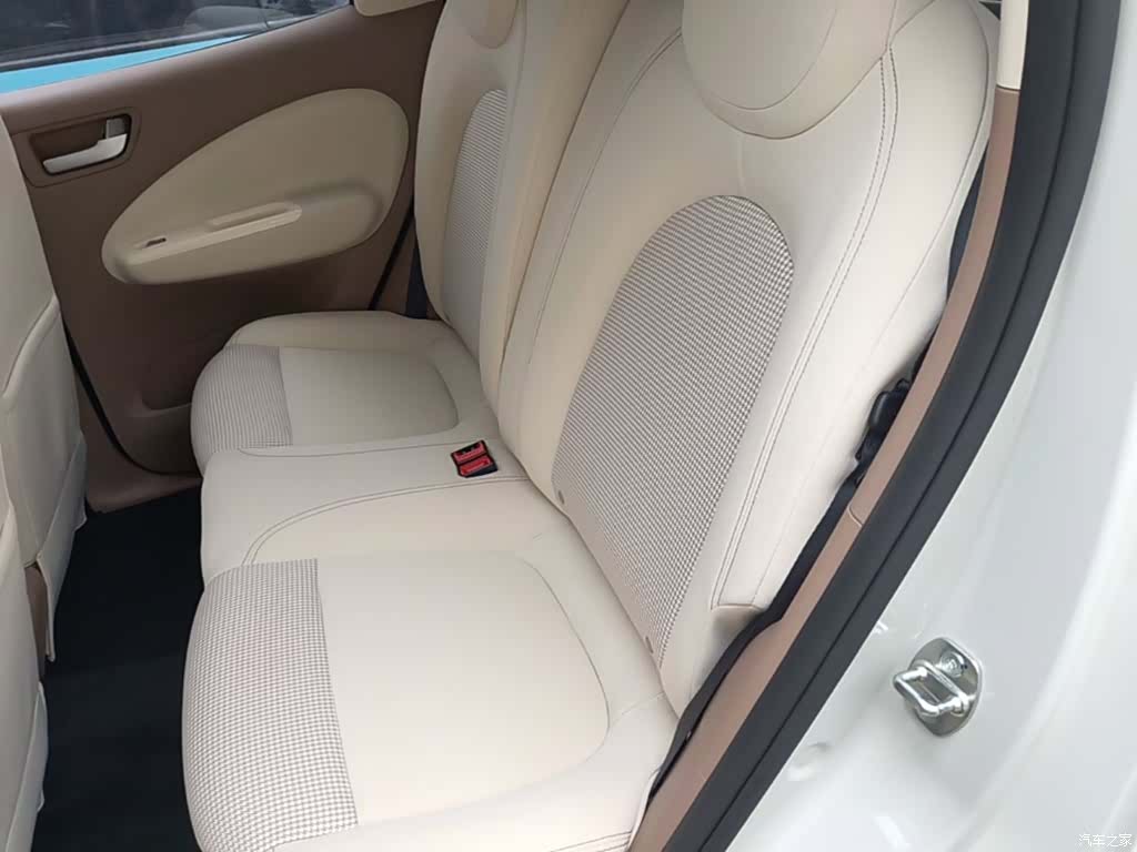 Wuling MINIEV, 2025 17