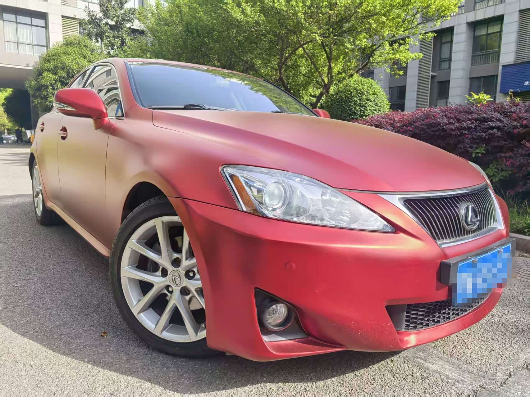 Lexus IS, 2011 4