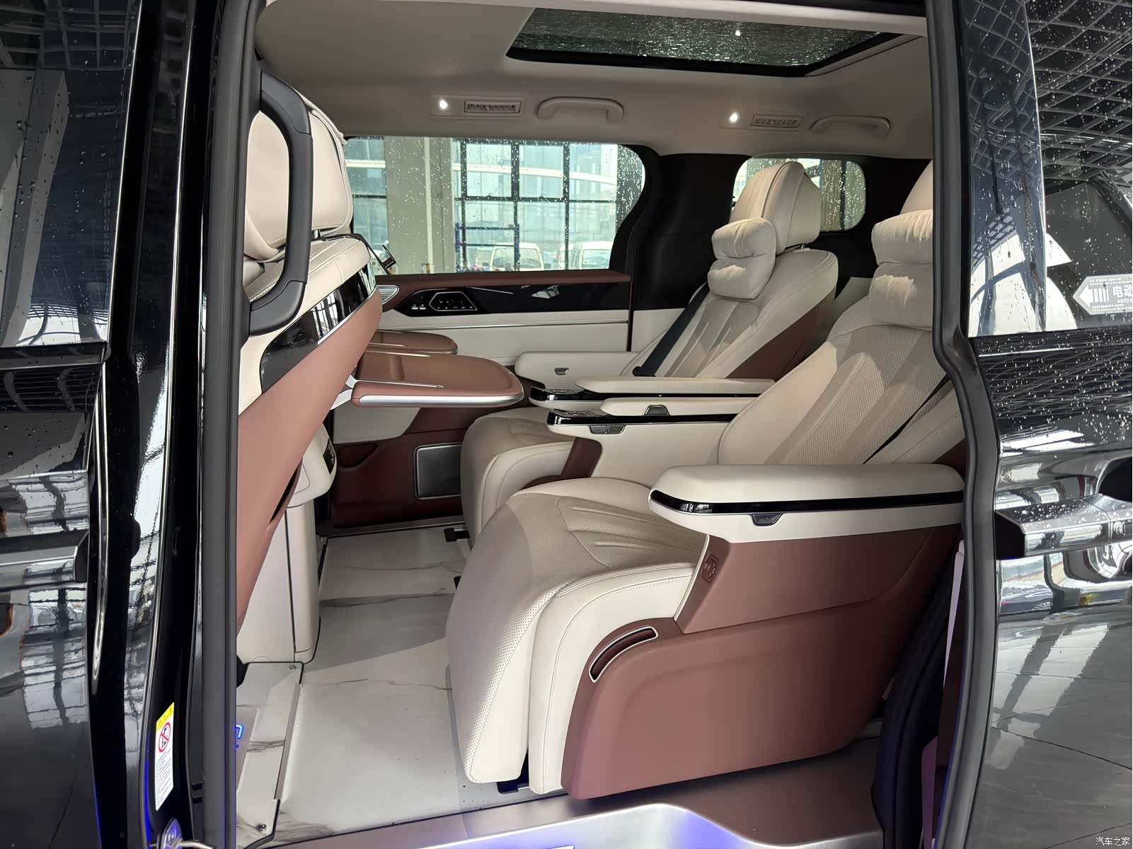 BYD Xia, 2025 4