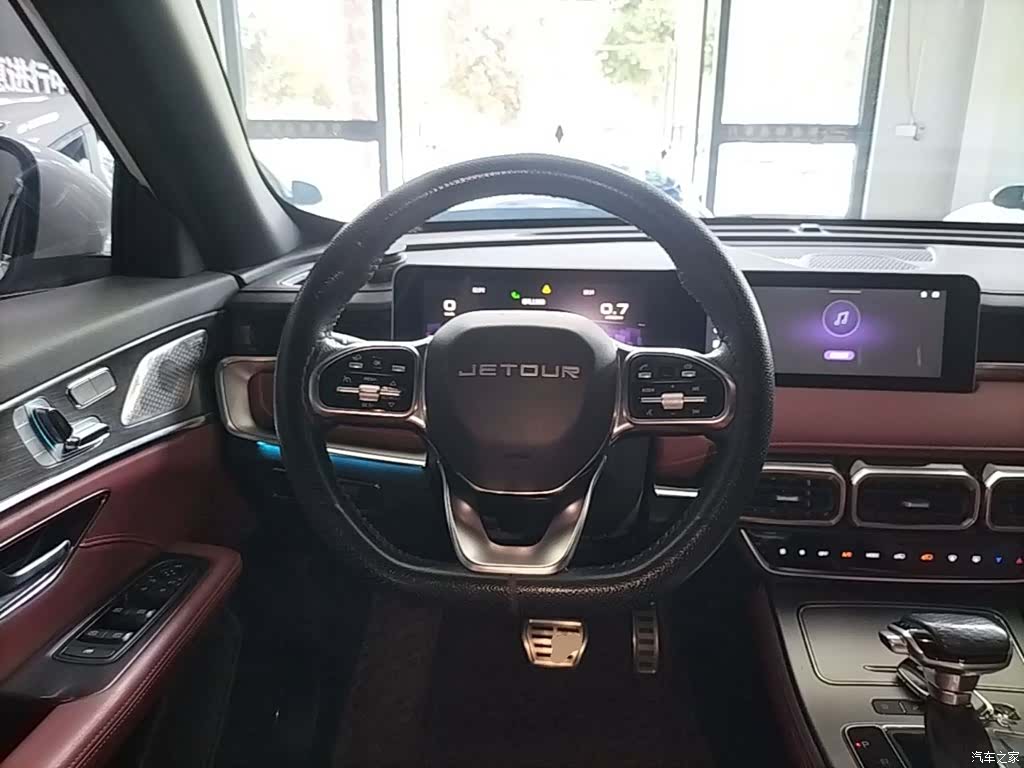Jetour X70, 2021 11