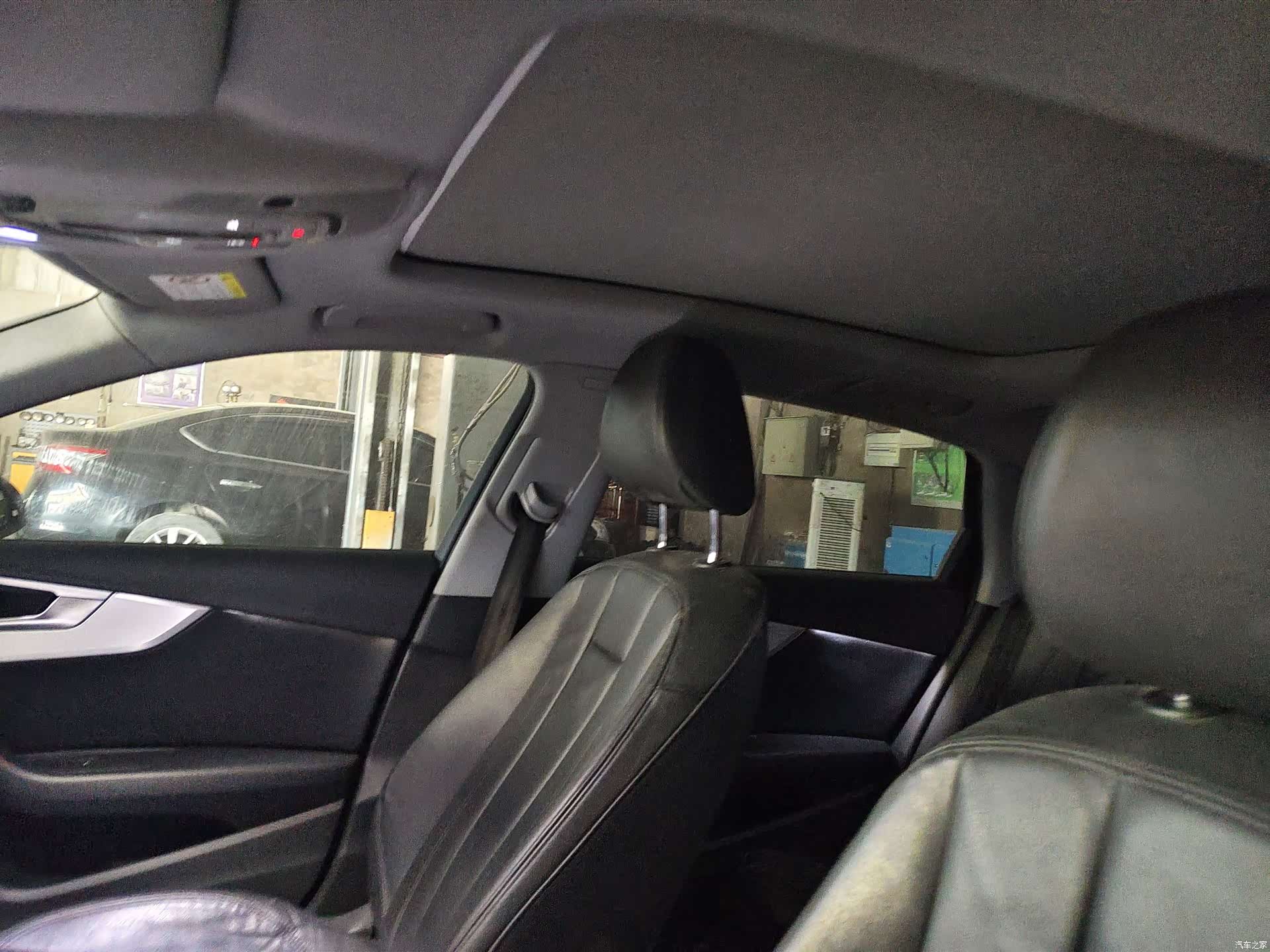 Audi A4L, 2019 11