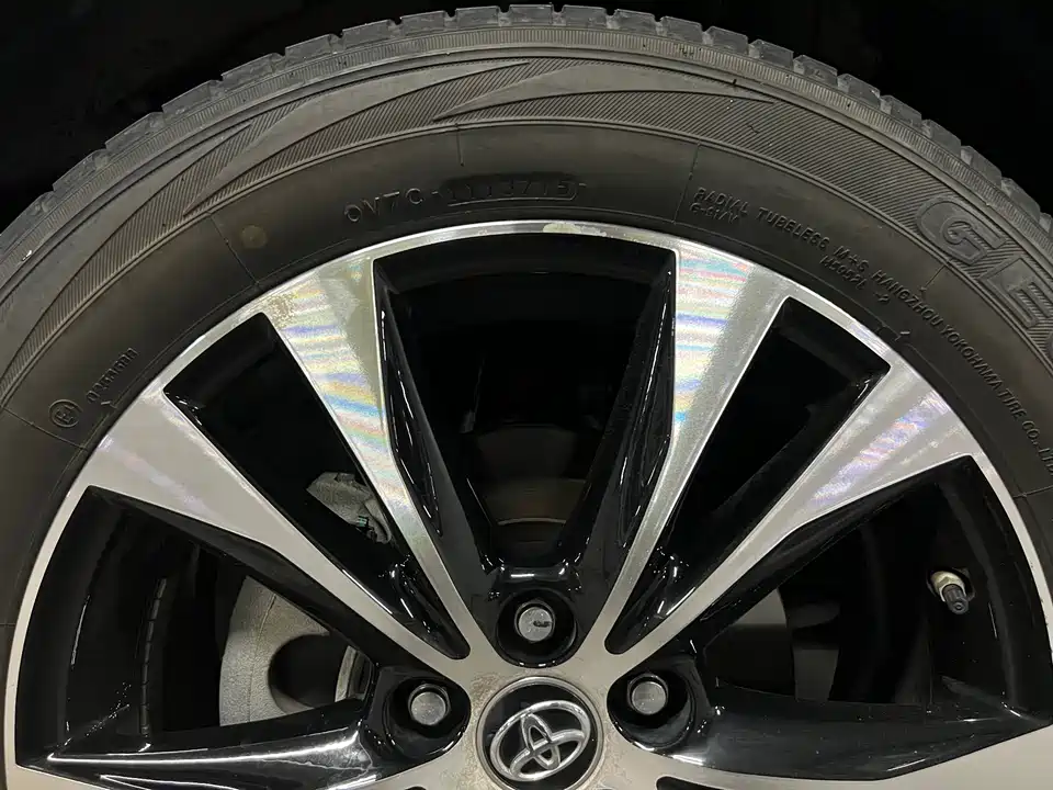 Toyota RAV4 Rongfang