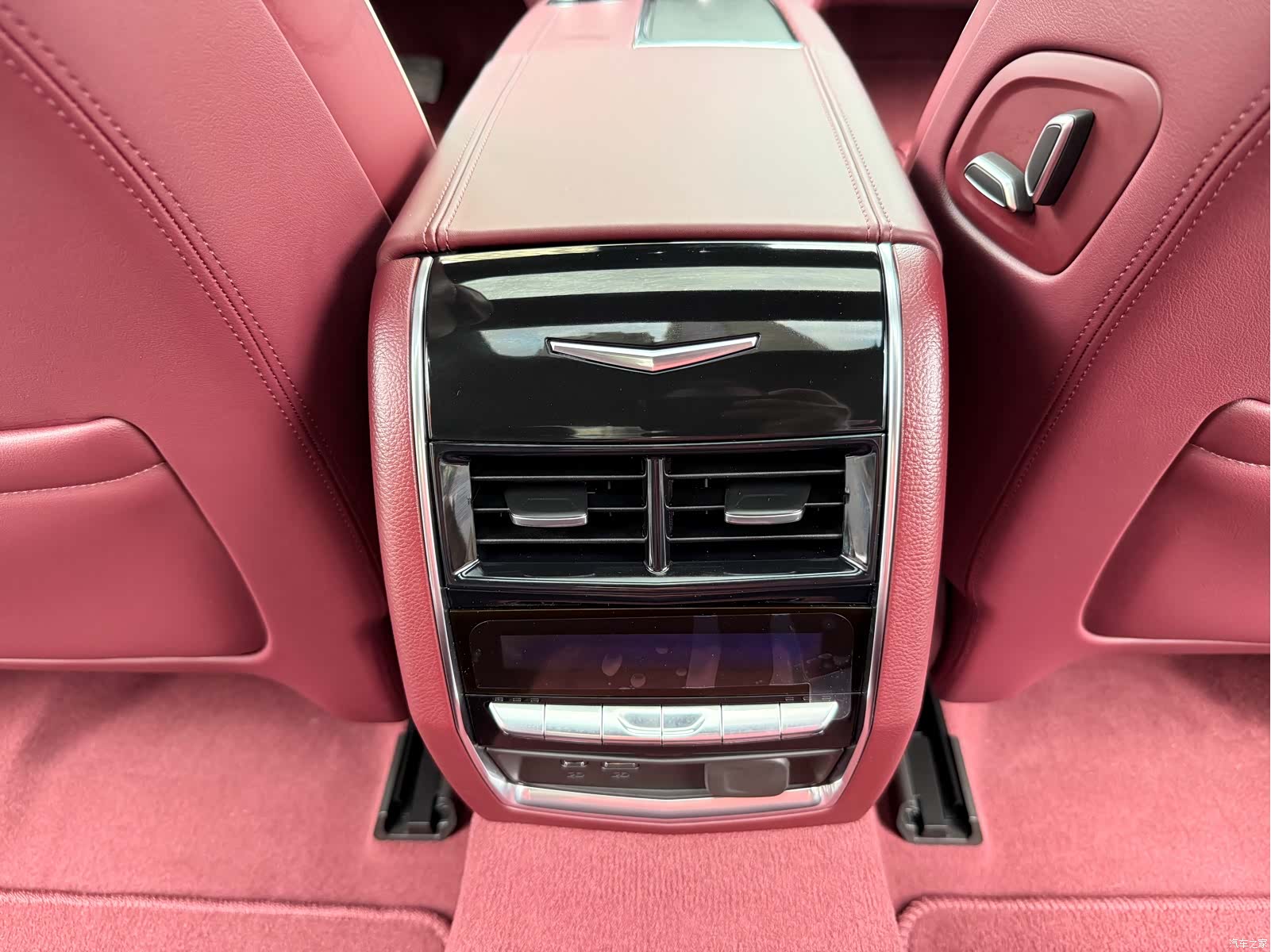 Cadillac CT6, 2026 22