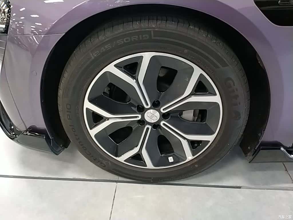 Luxeed S7, 2025 23