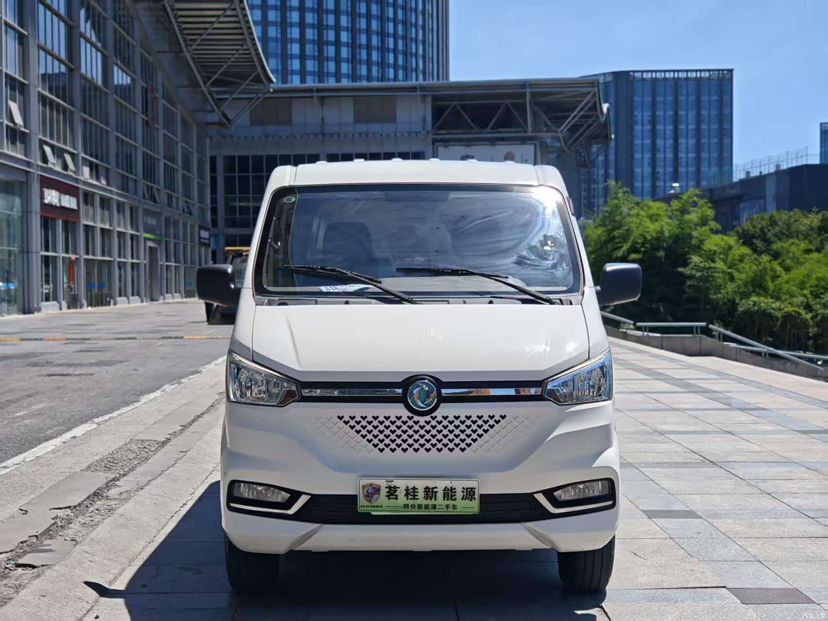 DongFeng EM26, 2025 3