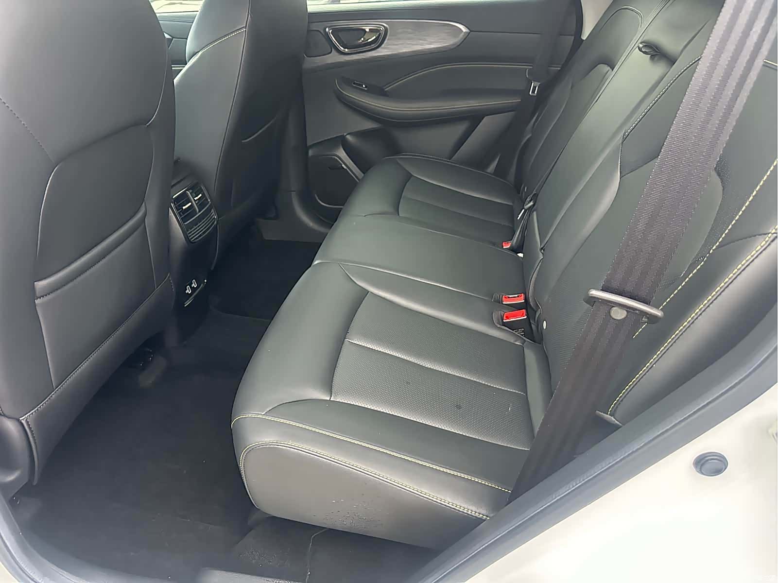 Roewe RX5, 2023 10