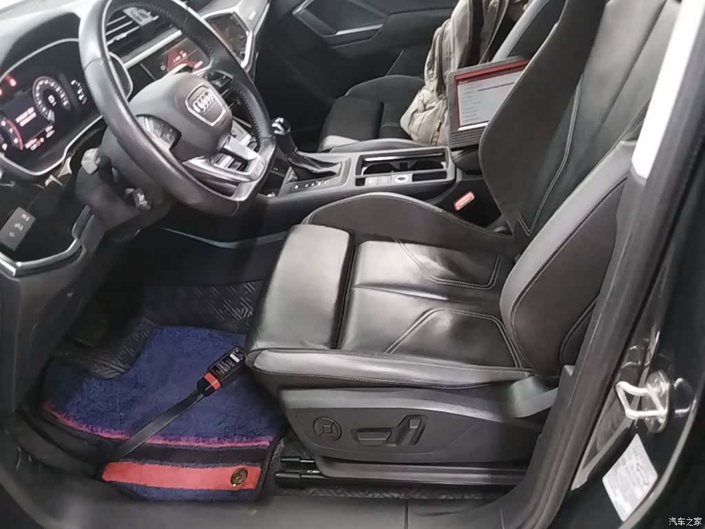 Audi Q3, 2023 11