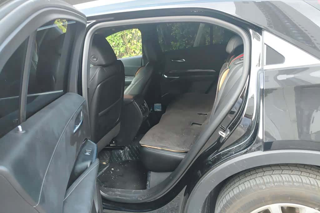 Cadillac XT4, 2020 11
