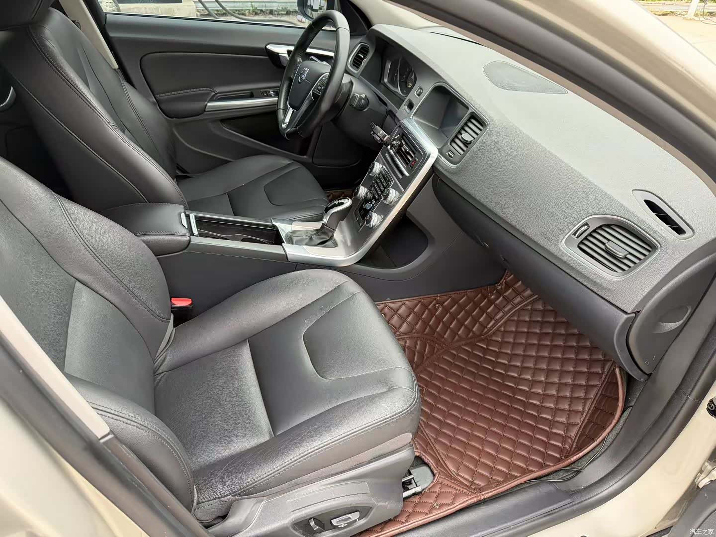 Volvo S60, 2017 4