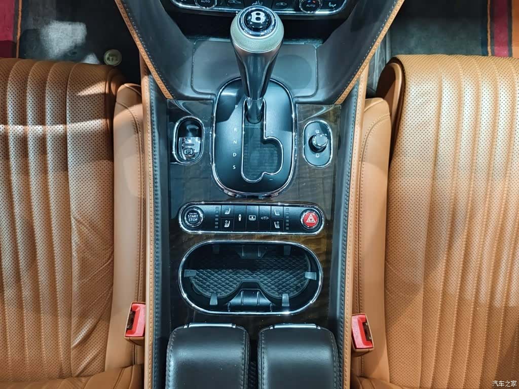 Bentley Flying Spur, 2018 12