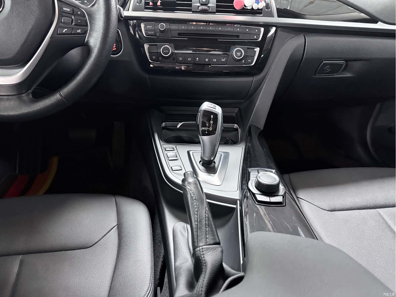 BMW 3 Series, 2016 15