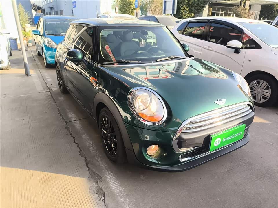MINI MINI